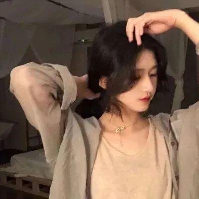 妓女。演员。皮条客
